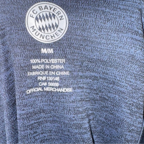 FC Bayern Munchen Longsleeve Dri-Fit Logo Shirt: Bundesliga: Harry Kane: Medium - Picture 4 of 4